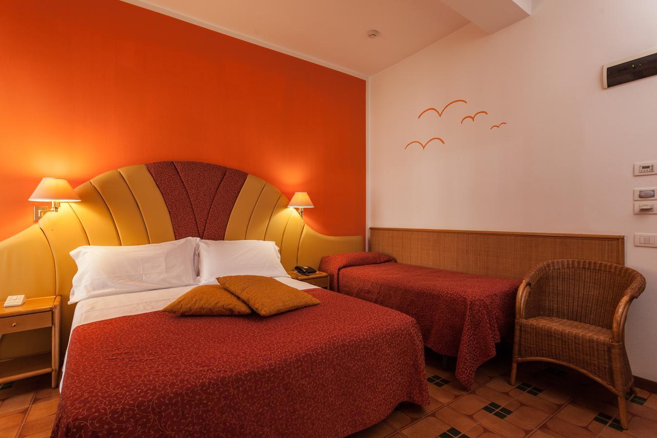 Hotel Resort Marinella غابيتّشي ماري المظهر الخارجي الصورة
